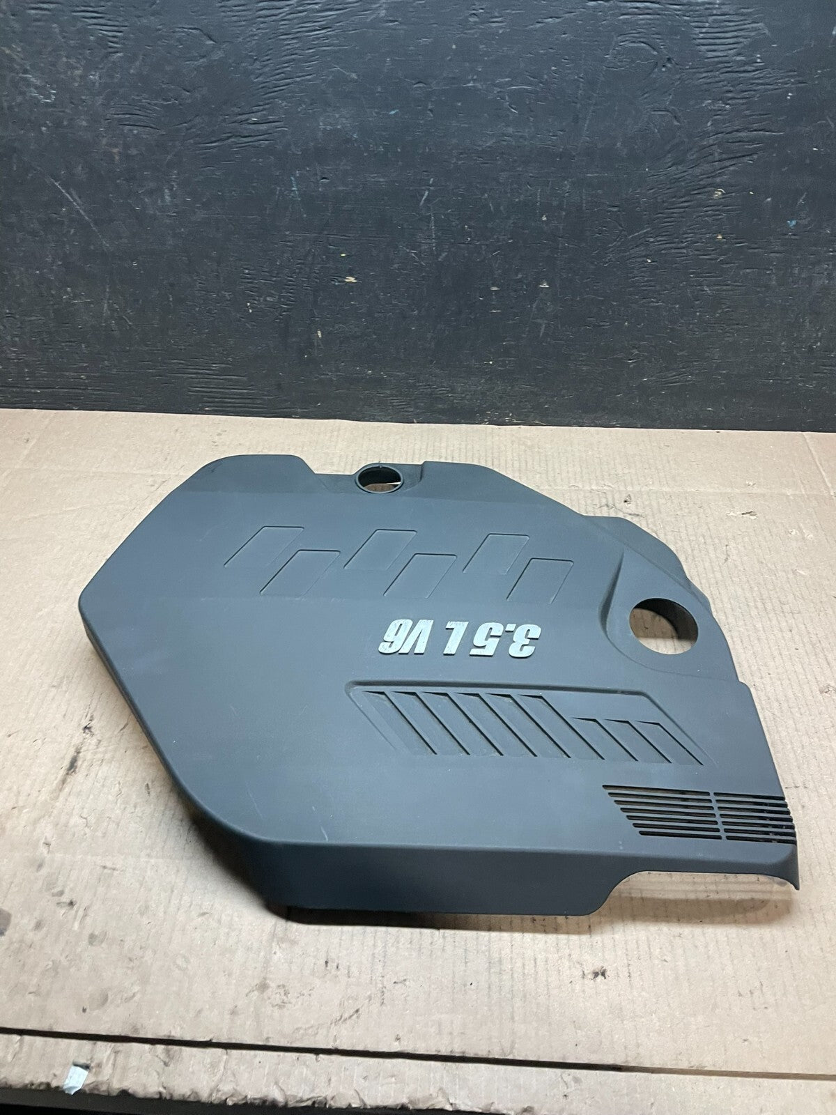 2007 to 2010 Pontiac G6 3.5L V6 Top Engine Motor Cover J6937 PS1