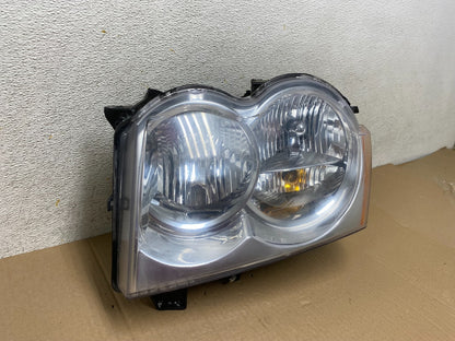 2005-2007 Jeep Grand Cherokee Left Driver LH Halogen Headlight TYC AI1174 DW2