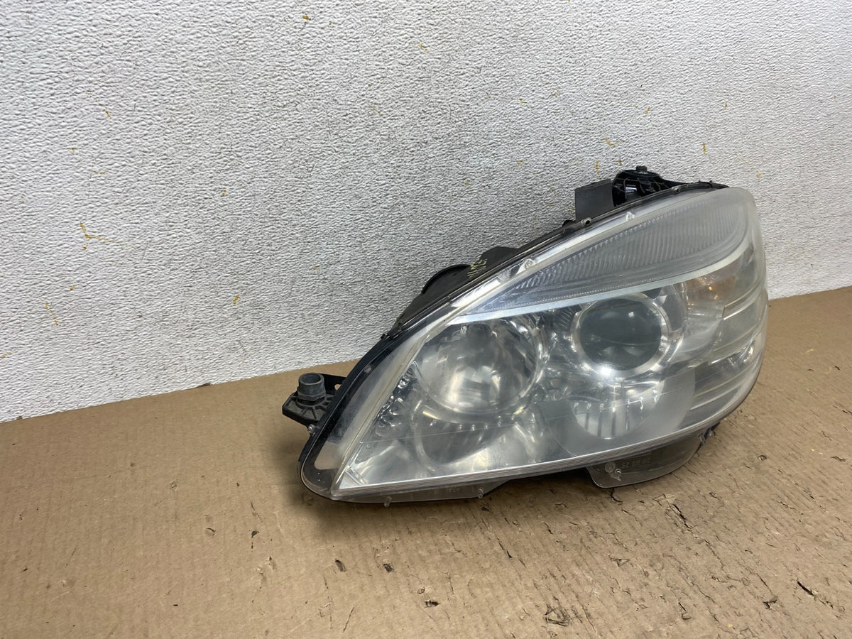 2008-2011 Mercedes C-Class C350 C300 Left Driver Halogen Headlight AH6627 DW1