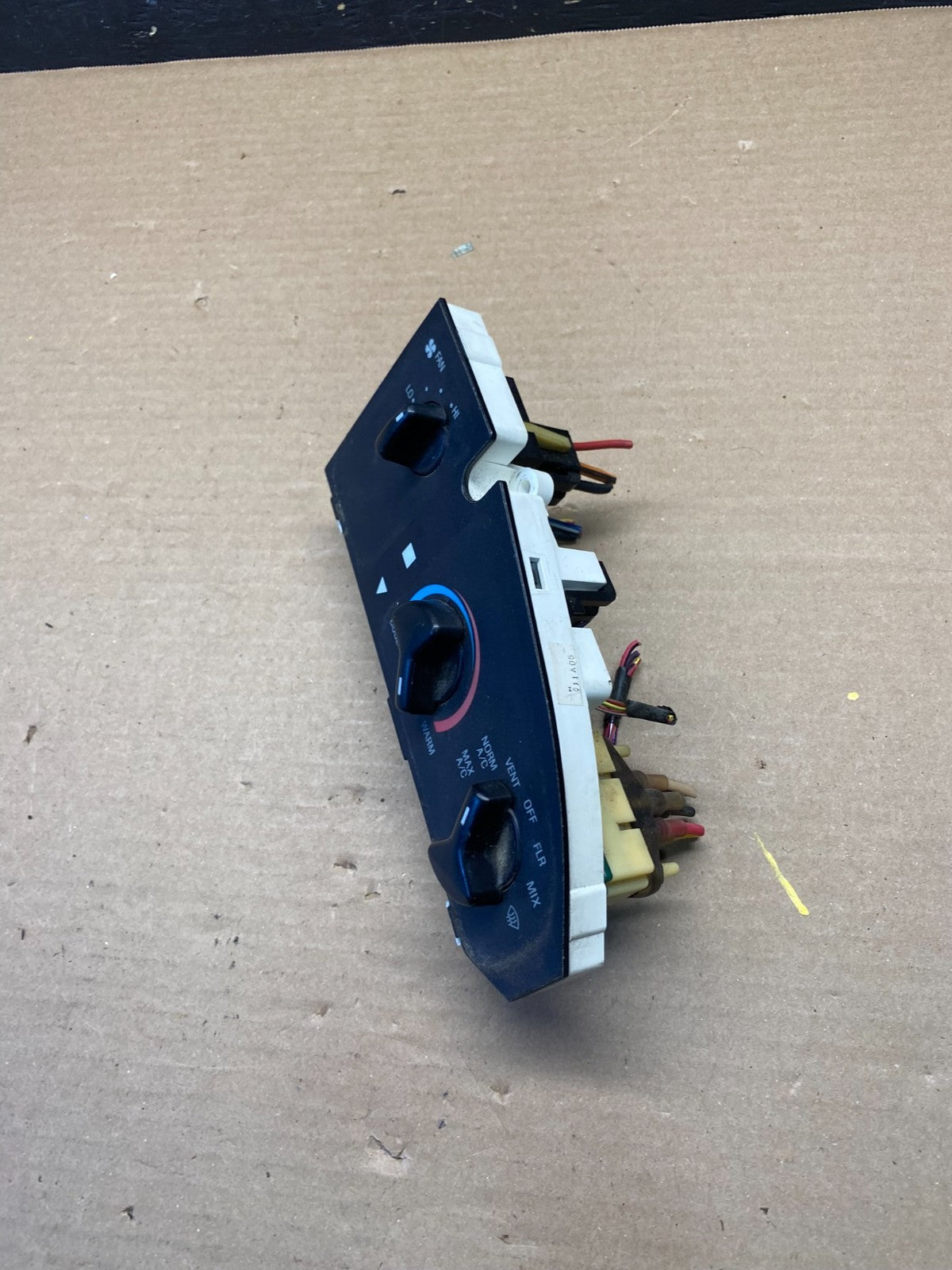 1997-2014 Ford Van Econoline E150 E250 Heater Climate Fan Control S2605 DG3