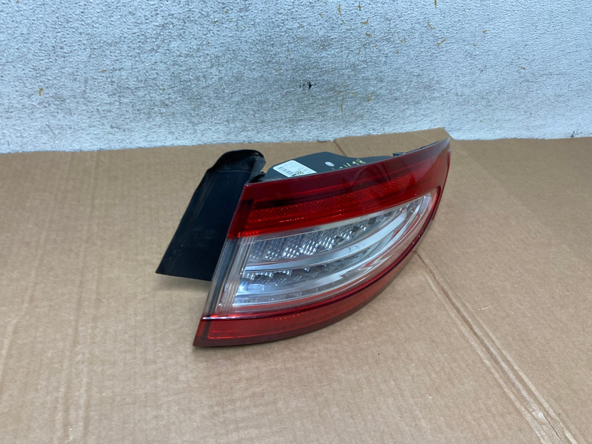 2013 to 2016 Ford Fusion Right Passenger RH Side Tail Light AI3729 LK2