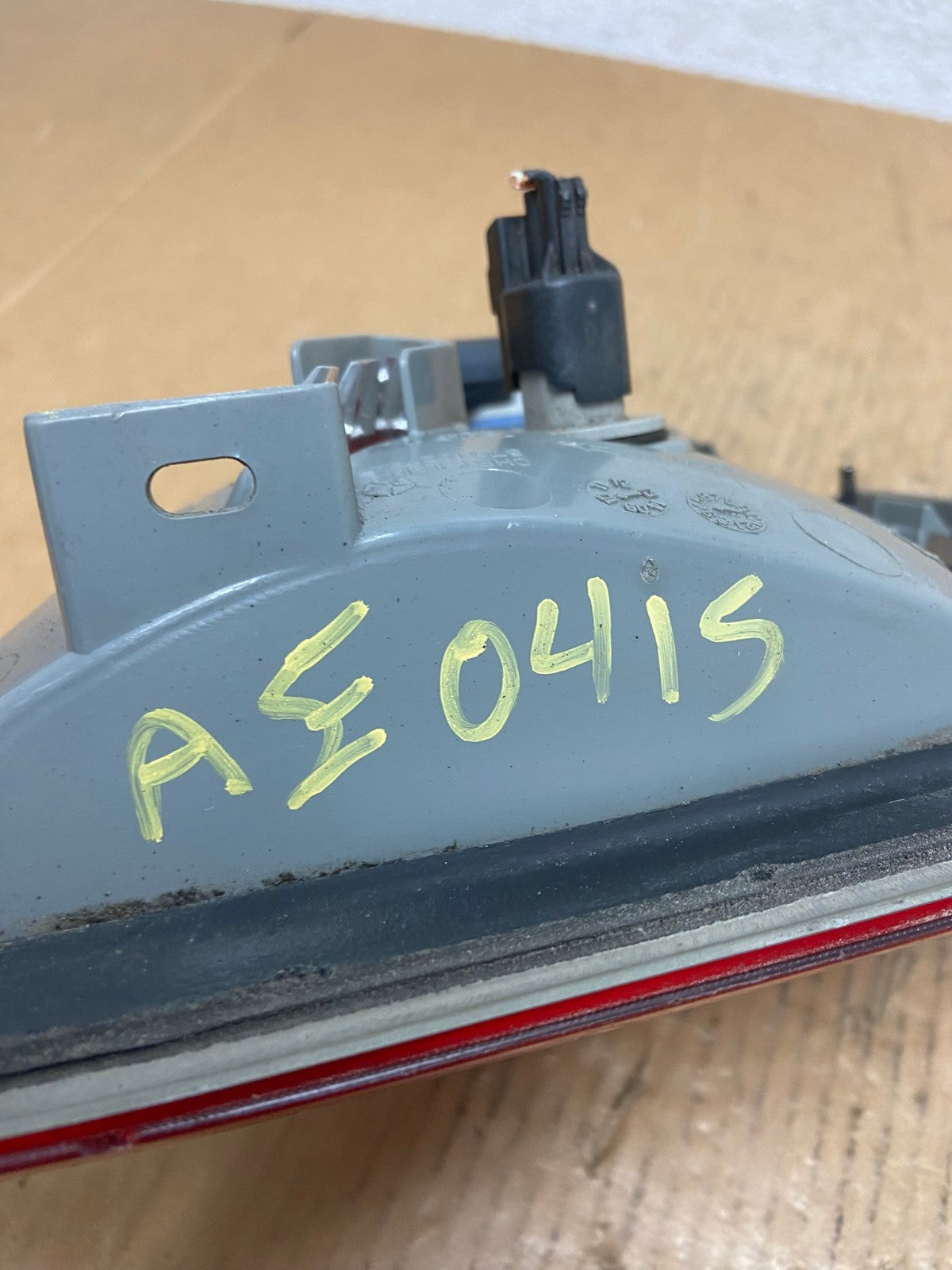 2011-2013 Jeep Grand Cherokee Right Passenger Rh Inner Tail Light AE0415 LK6