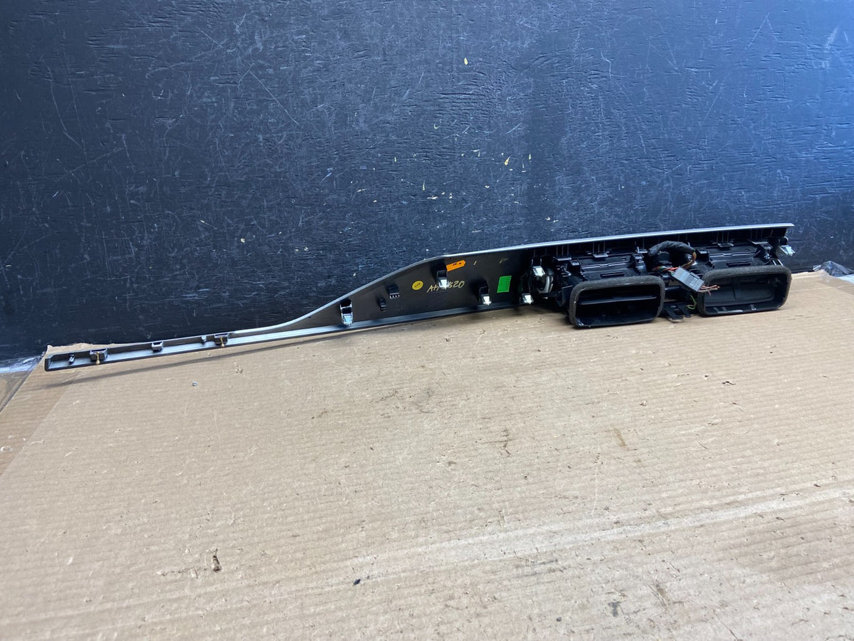 2012-2018 BMW F30 3 320i 328i Front Center Dash Air Vent Panel Trim OE AH3820 DG5