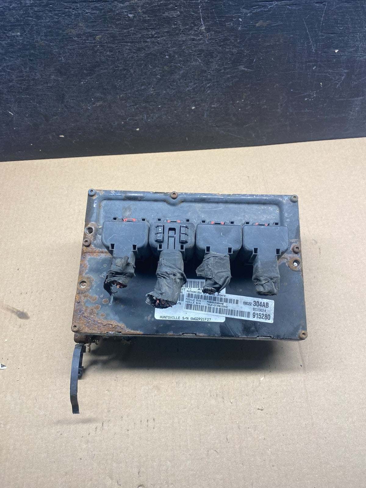 2007 Chrysler Pacifica Engine Control ECU ECM Module p68022304AB AH3430 DG0