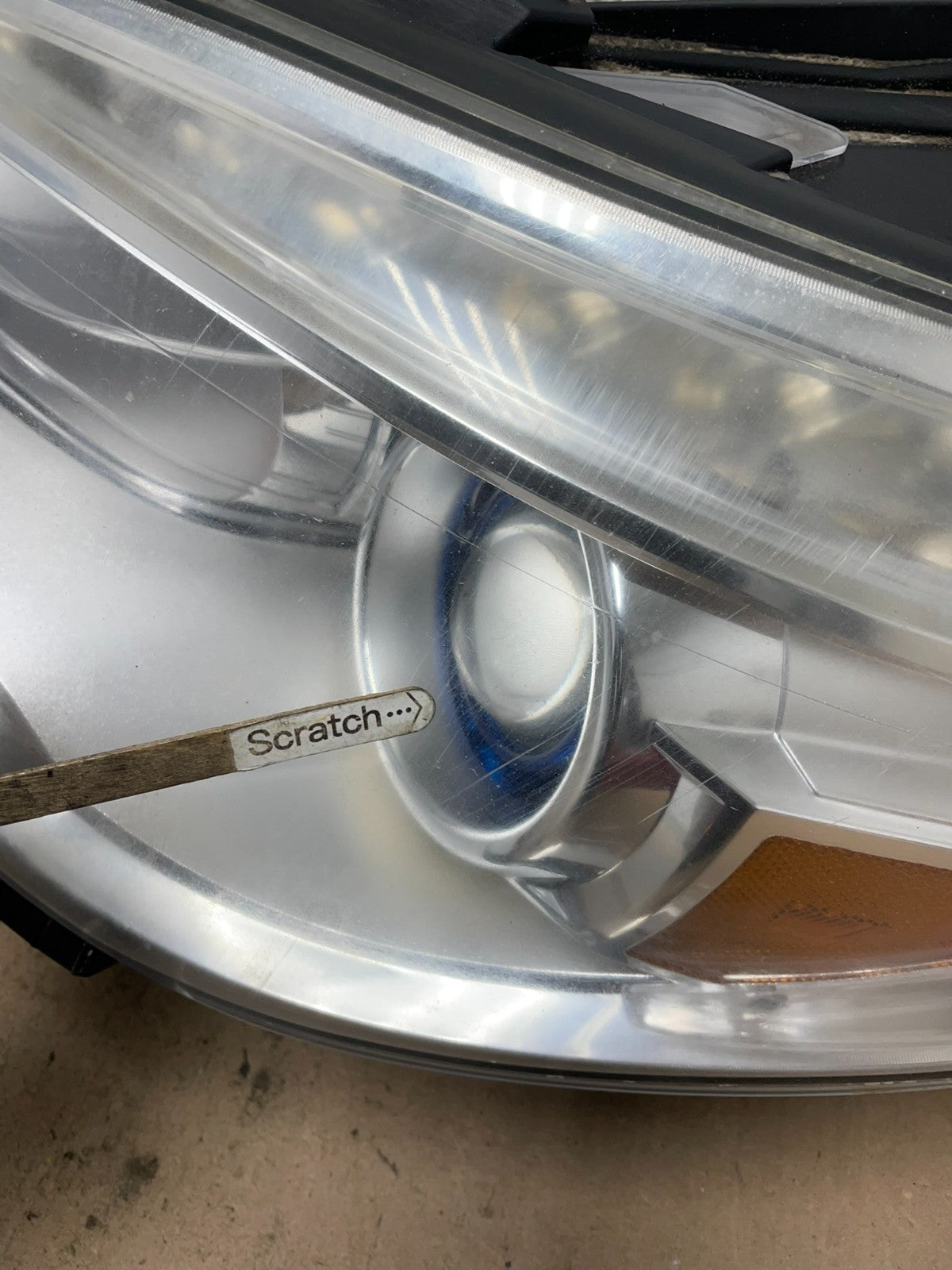 2013-2017 Buick Enclave Left Driver Headlight Xenon Hid One Ballast OEM Q5063 DW4