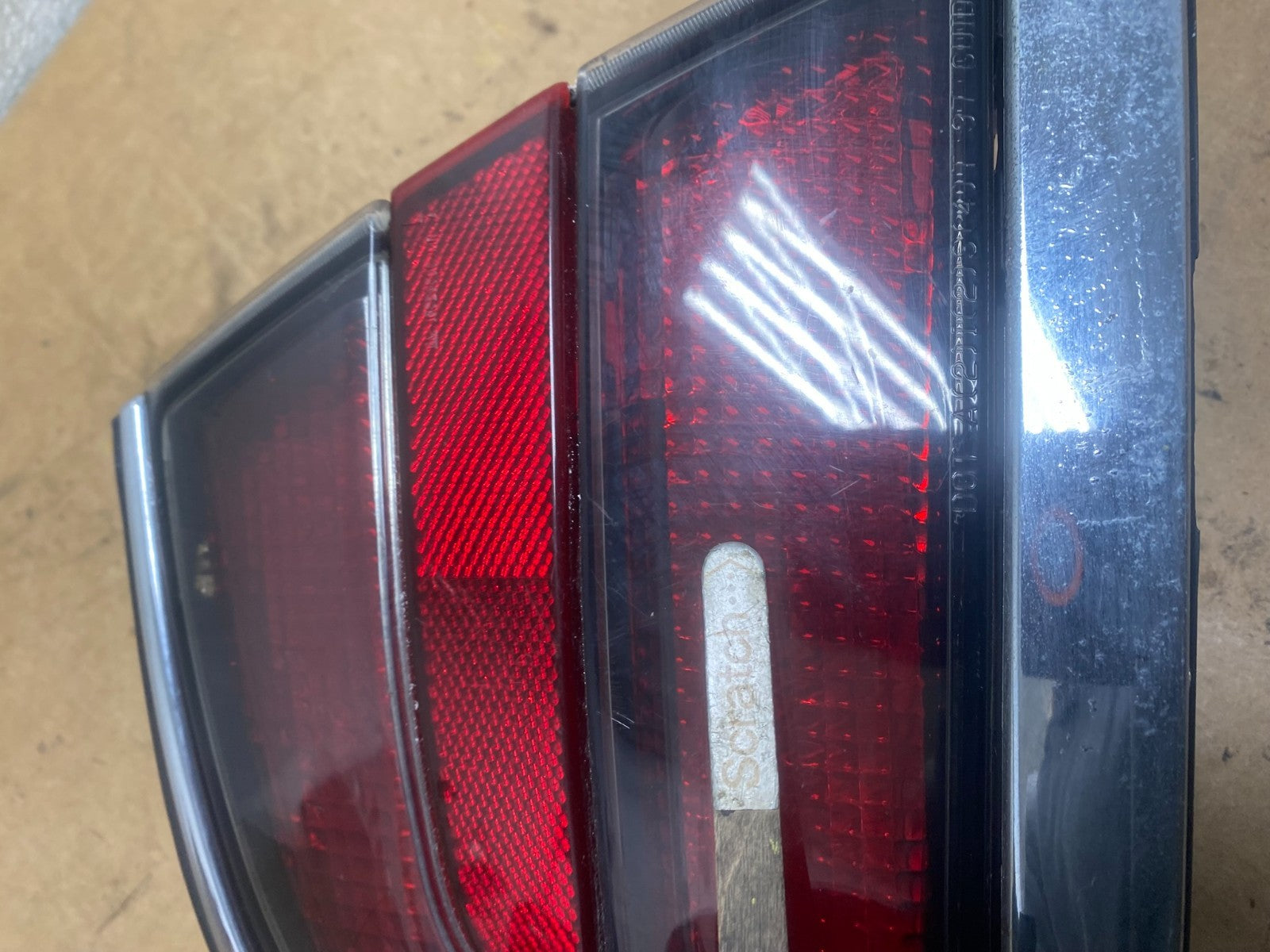 1997-1998 Buick Park Avenue Ave Left Driver Lh Side Tail Light OEM X5240 DW4