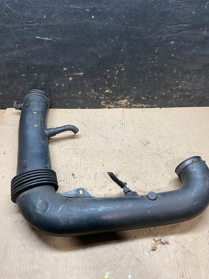 2000 to 2002 Jaguar S-Type Air Intake Hose Duct Tube OEM  u7737 DG6