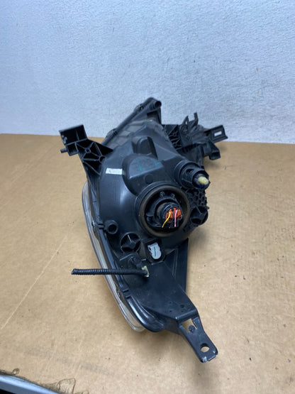 2014 2015 2016 Nissan Versa Note Right Passenger RH Side Headlight AE3043 DW7