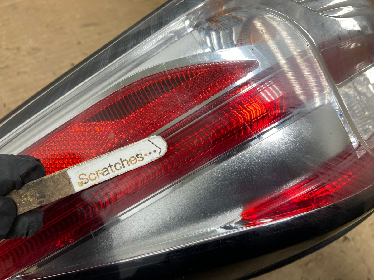 2015 to 2018 Nissan Murano Left Driver Lh Side Tail Light AH9028 LK3