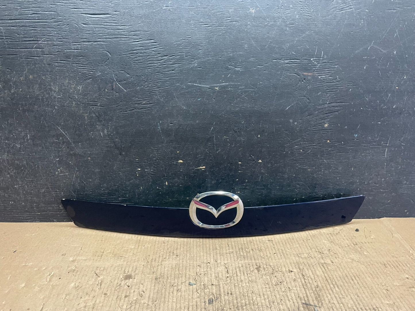 2007-2012 Mazda CX9 Trunk Lid Panel Rear View Without Camera M6114 DG0