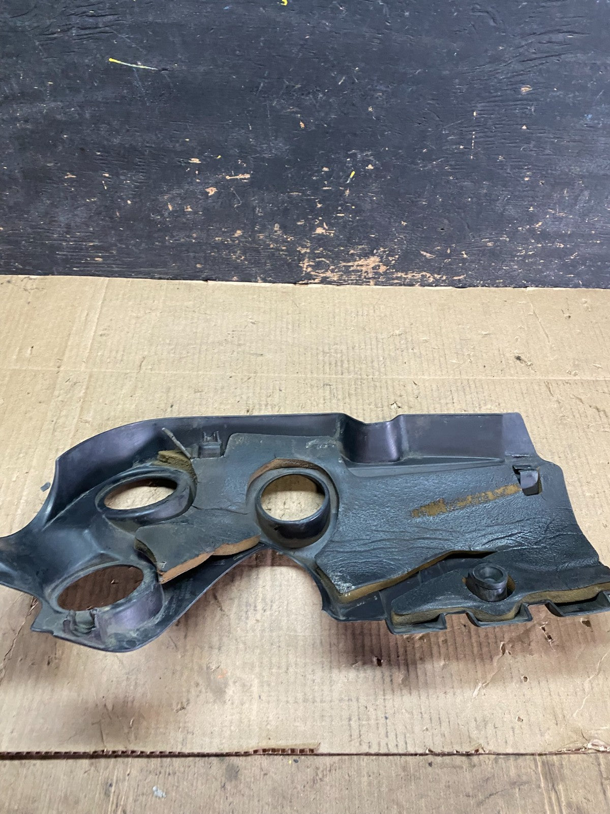 2008 to 2009 Pontiac G8 Left Driver Engine Motor Cover u6337 DG4