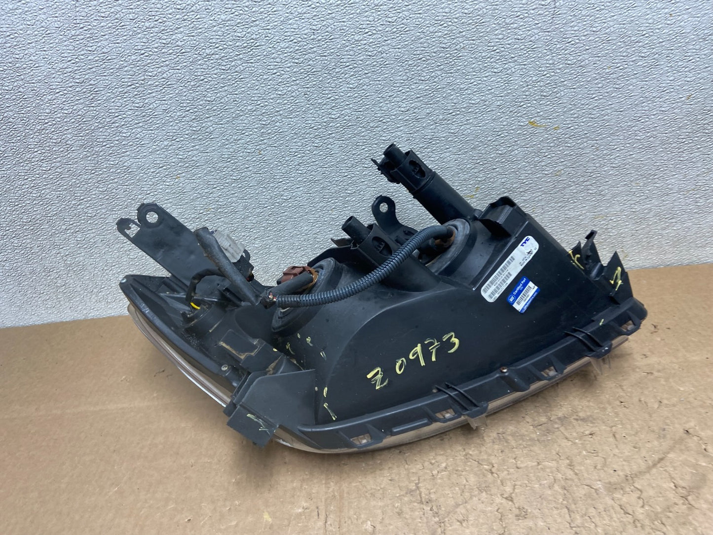 2006 2007 2008 Toyota Rav4 Left Driver LH Side Headlight Halogen TYC Z0973 DW10