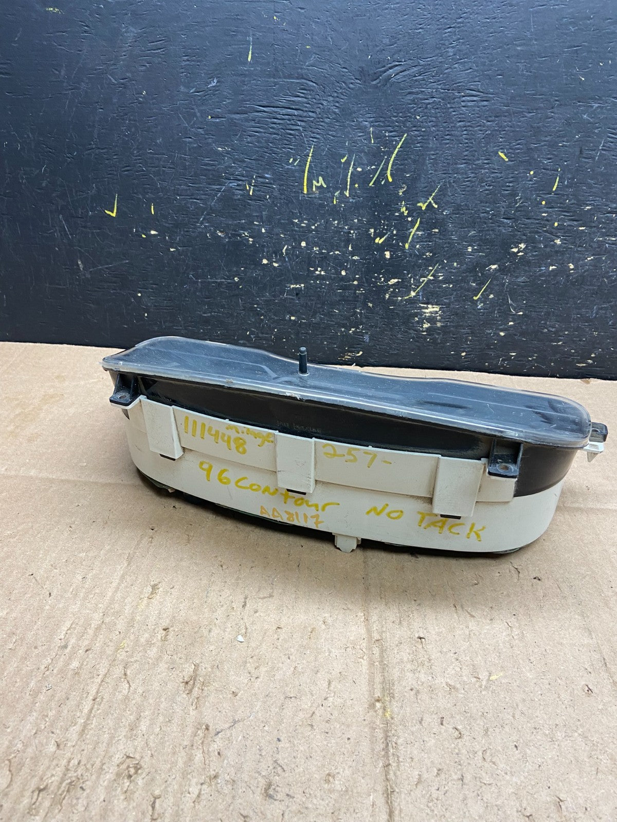 1995 to 1997 Ford Fusion Instrument Speedometer Gauge Cluster OEM AA8117 DG4