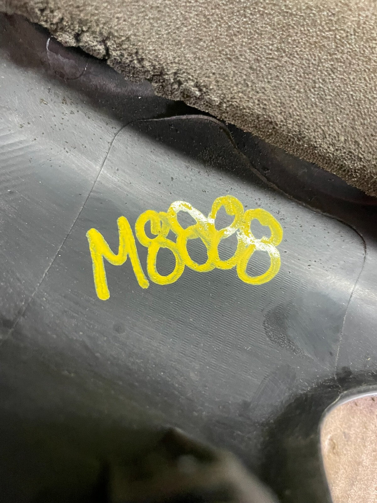 2007 to 2012 Nissan Versa Engine Motor Cover M8888 PS9