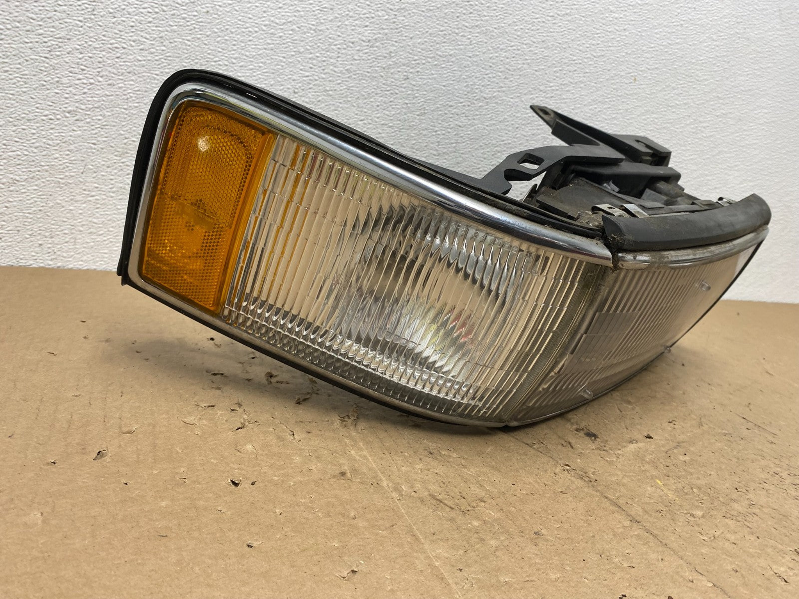 1994 1995 1996 Cadillac Deville Right Passenger Halogen Headlight AC6016 DW2