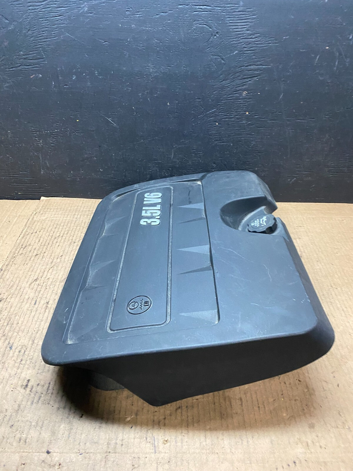 2008 to 2010 Saturn Aura 3.5L Engine Motor Cover G2825 PS2
