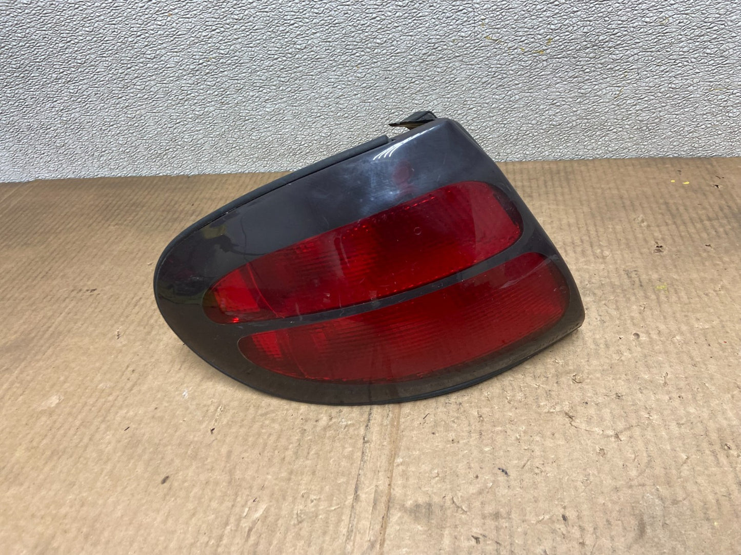 1998 - 1999 Ford Taurus Wagon Sedan Left Driver Side Tail Light Oem AA6475 LK0