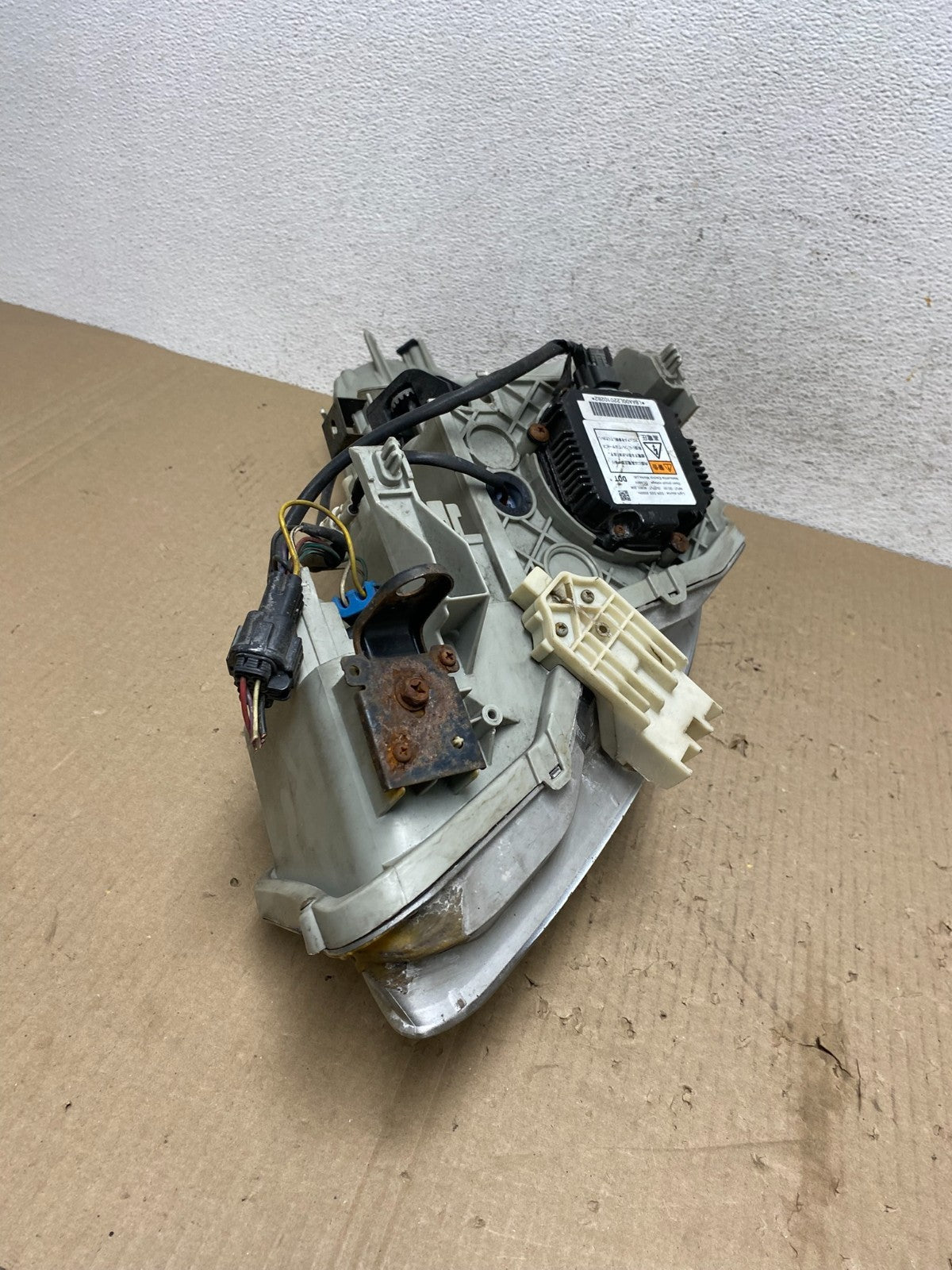 2007-2009 Infiniti G35 G37 Right Passenger Hid Xenon Headlight Sedan AE9693 DW11