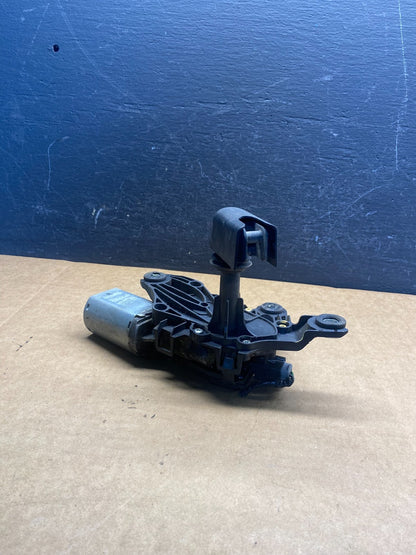 2013 to 2019 Ford Escape Rear Windshield Wiper Motor ad7464 DG2