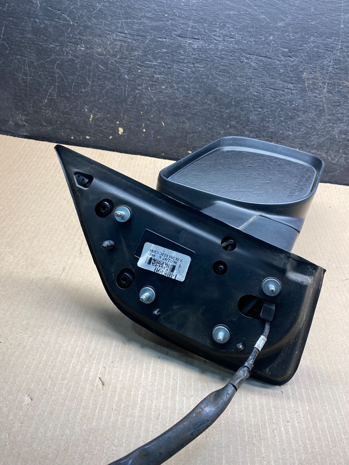 2004 to 2015 Nissan Armada Right Passenger RH View Door Mirror ai7112 DG4