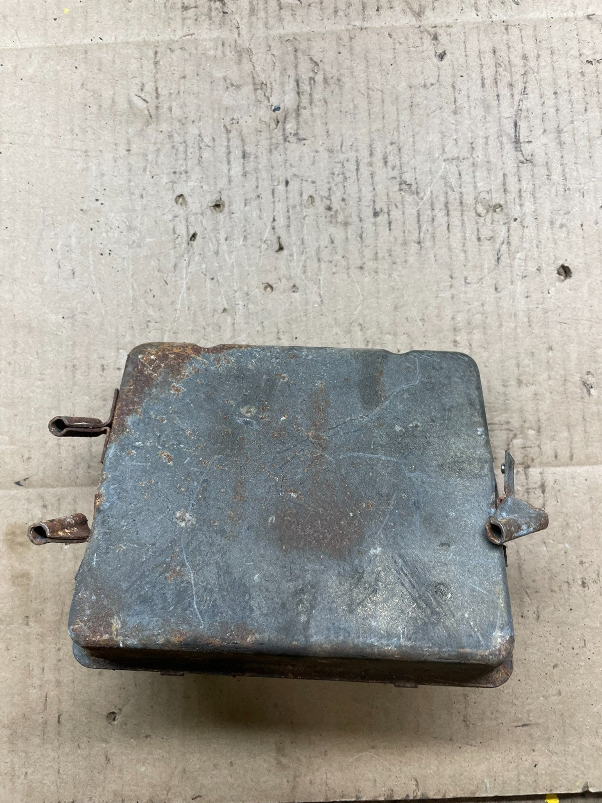 1998 Jeep Grand Cherokee 4.0 ECU ECM Engine Computer Module R1907 DG2