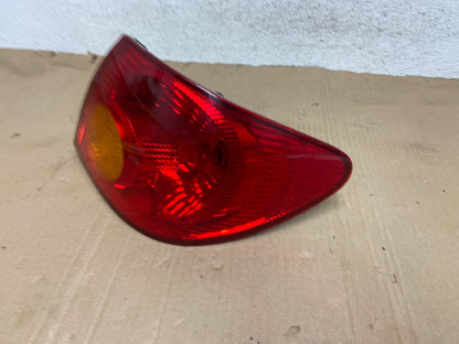 2003 to 2005 Toyota Corolla Right Passenger RH Side Tail Light AE9119 LK1