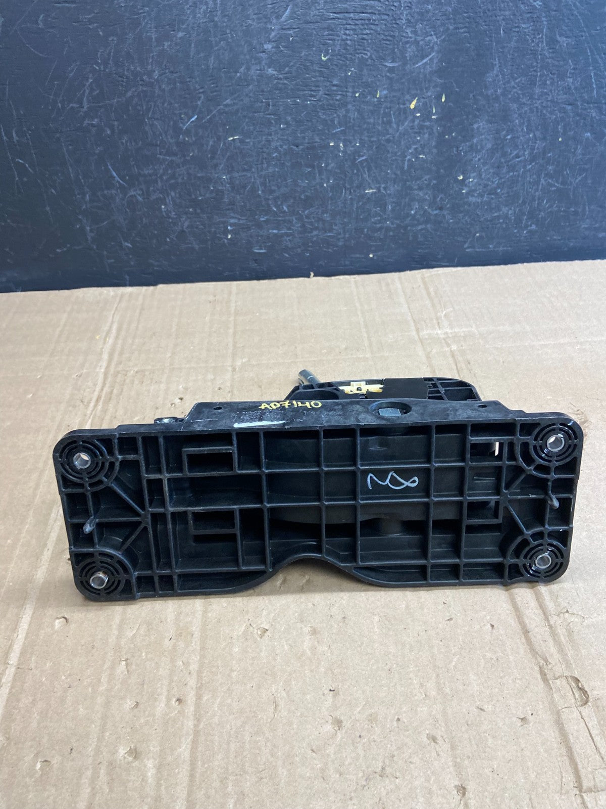 2017 2018 2019 GMC Acadia Automatic Gear Shifter Selector ad7140 DG4