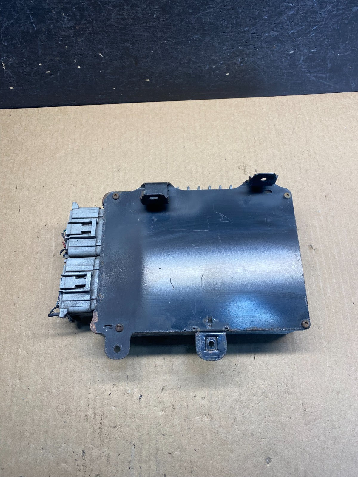 2002 Dodge Caravan Or Plymouth Voyager p04727423af ECM ECU Computer AG7056 DG1