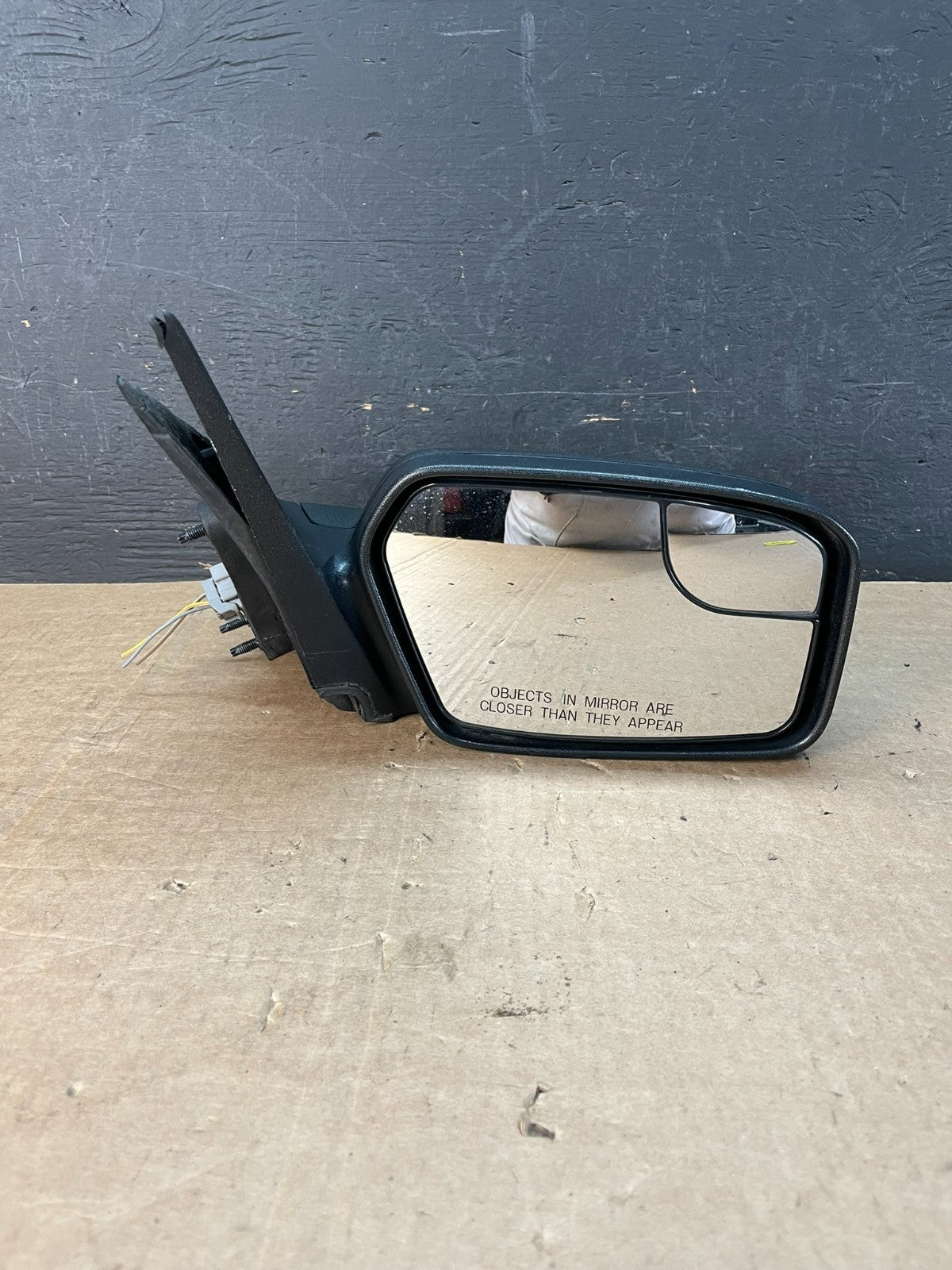 2011 to 2012 Ford Fusion Milan Right Passenger View Door Mirror AE8500 DW5