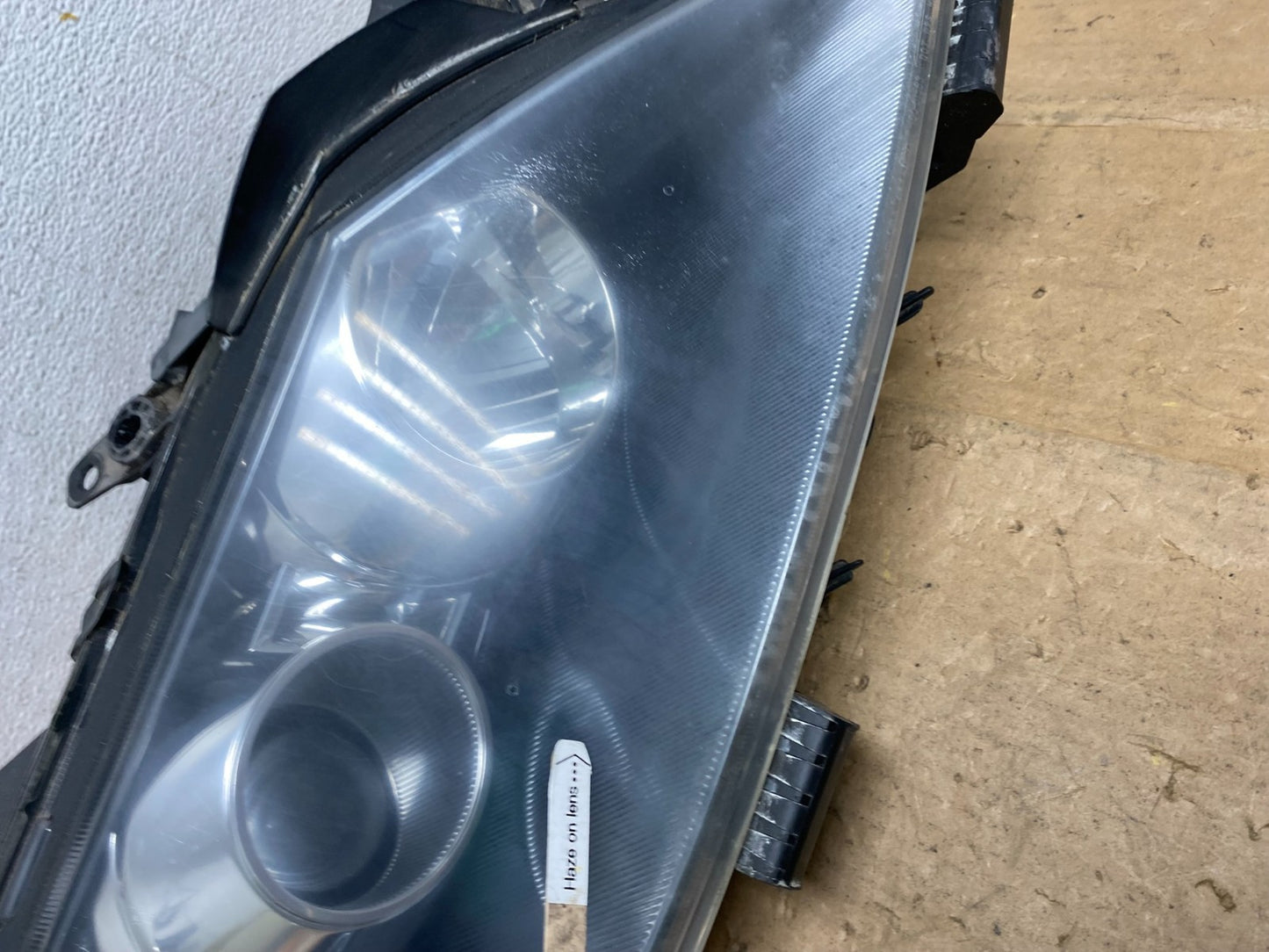 Xenon 2007 to 2009 Mazda CX-7 Right Passenger RH Side Headlight AD0586 DW4