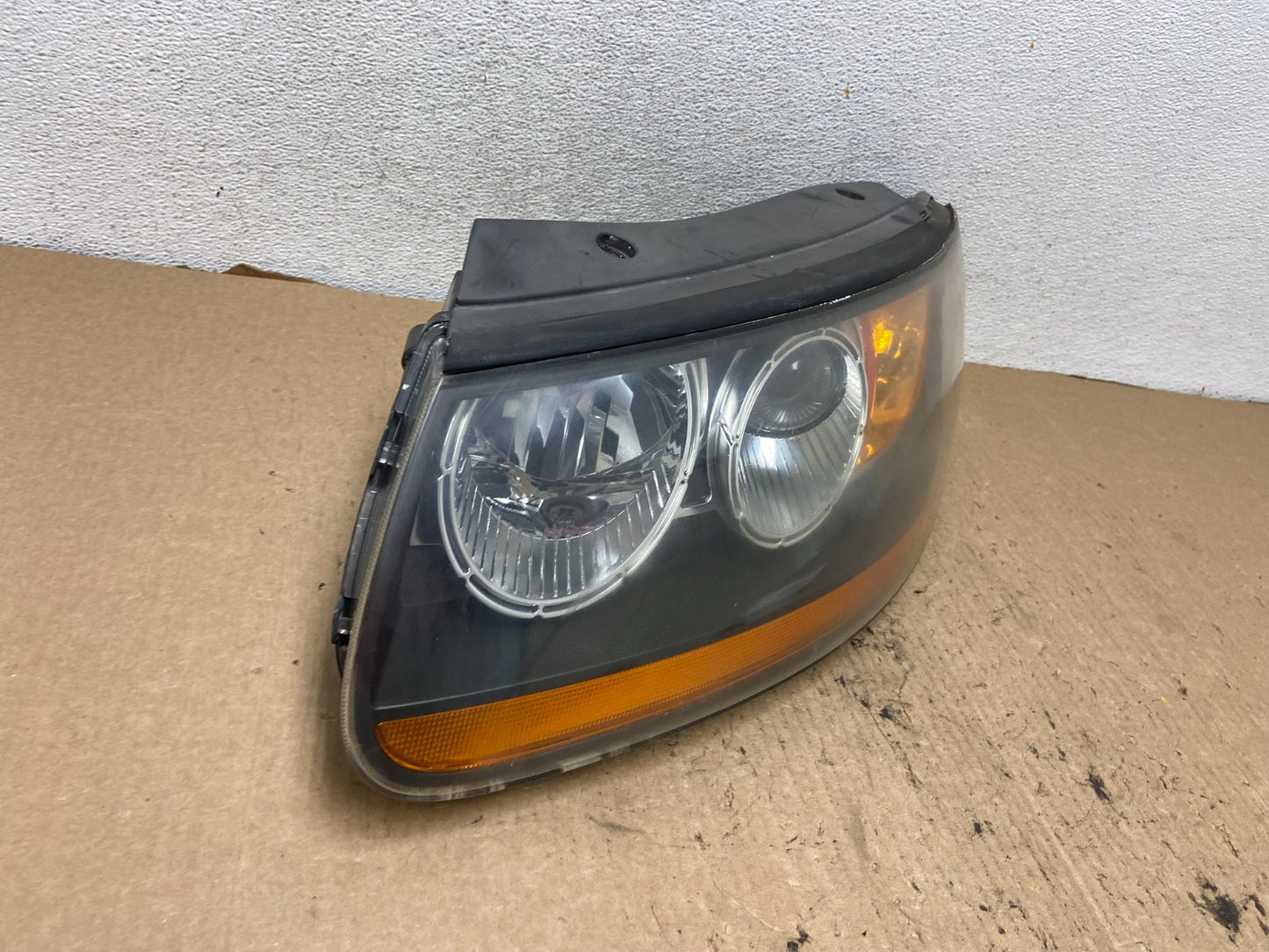 2007 2008 2009 Hyundai Santa Fe Left Driver LH Halogen Headlight AG3265 DW2