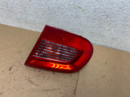 2007 2008 2009 2011 Volkswagen Eos Right Passenger Rh Tail Light inner OEM P52561