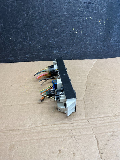 2001 - 2007 GMC Chevrolet Express 1500 Climate Control A/C AF1886 DG1