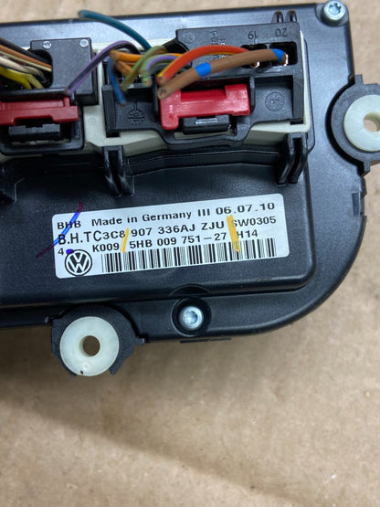 2009 - 2011 Volkswagen CC Center Climate Control Panel AC Heater y2286 DG5