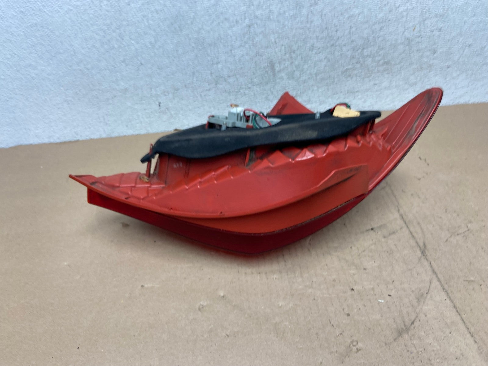 2006 to 2008 Toyota Yaris Hatchback Right Passenger RH Tail Light AG4636 LK5