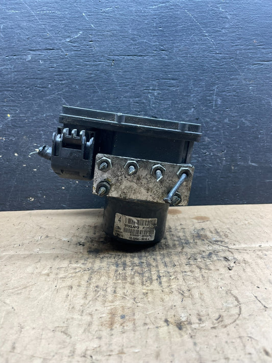 2007 Volvo XC90 4.4L V8 Anti Lock Brake System ABS Pump R4364 PS0