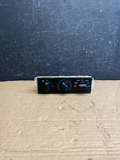 1998 to 2011 Ford Crown Victoria Marquis A/C Heater Climate Control AF2114 DG0
