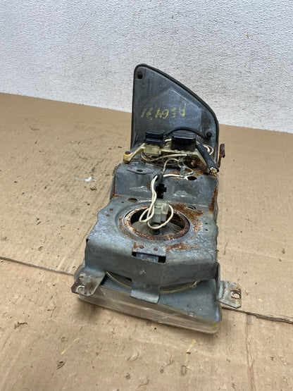 1972-1989 Mercedes R107 C107 SL SLC Class Right Passenger Headlight AE64718
