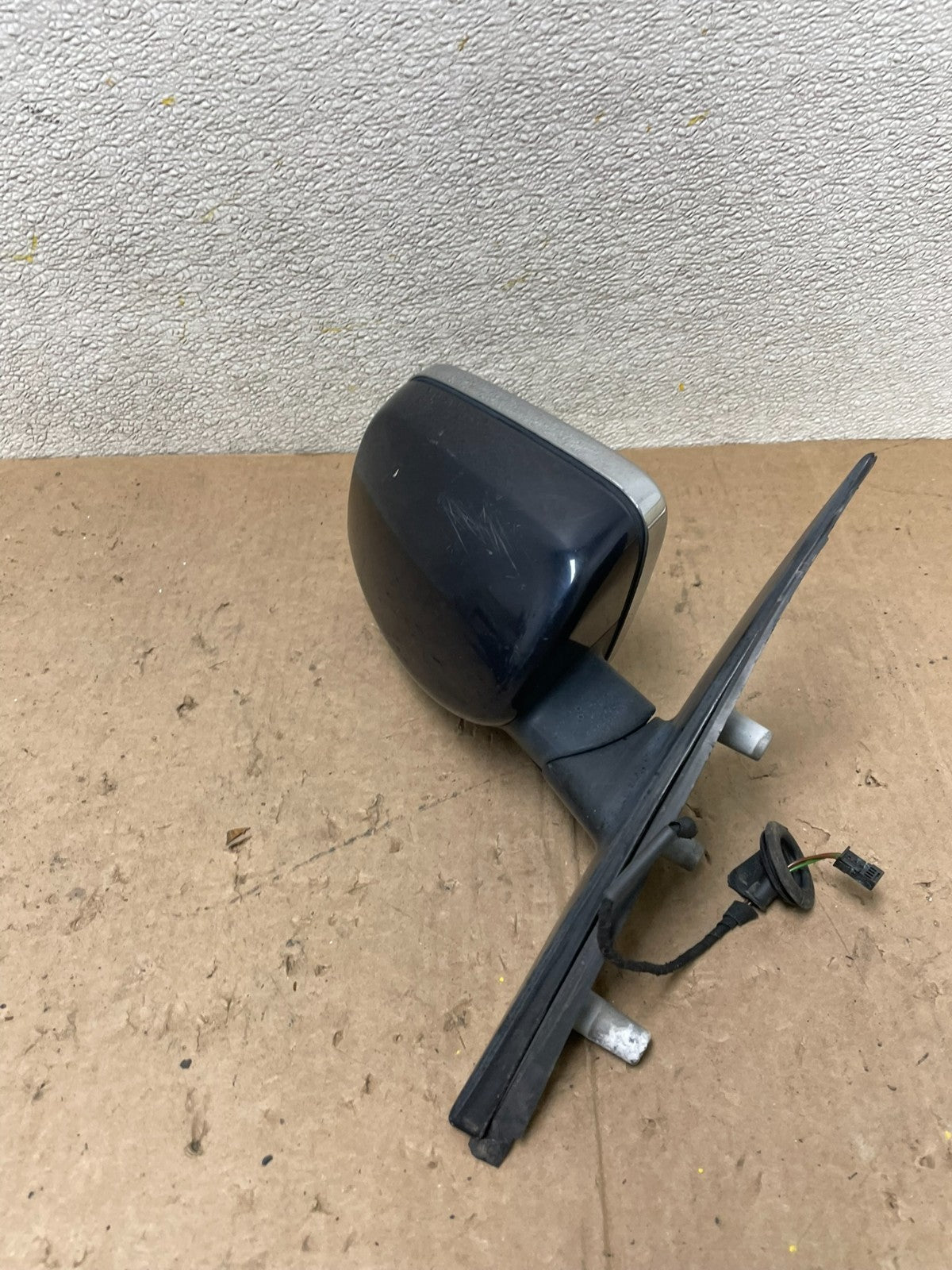 2006 - 2010 BMW 528i 530i 535i Right Passenger Door View Mirror W8921 DW2