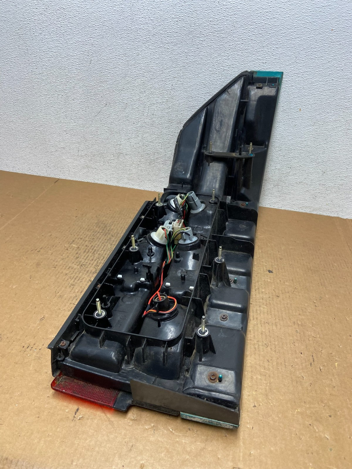 1990 to 1992 Ford Probe GT Left Driver LH Side Tail Light ae2699 DG9