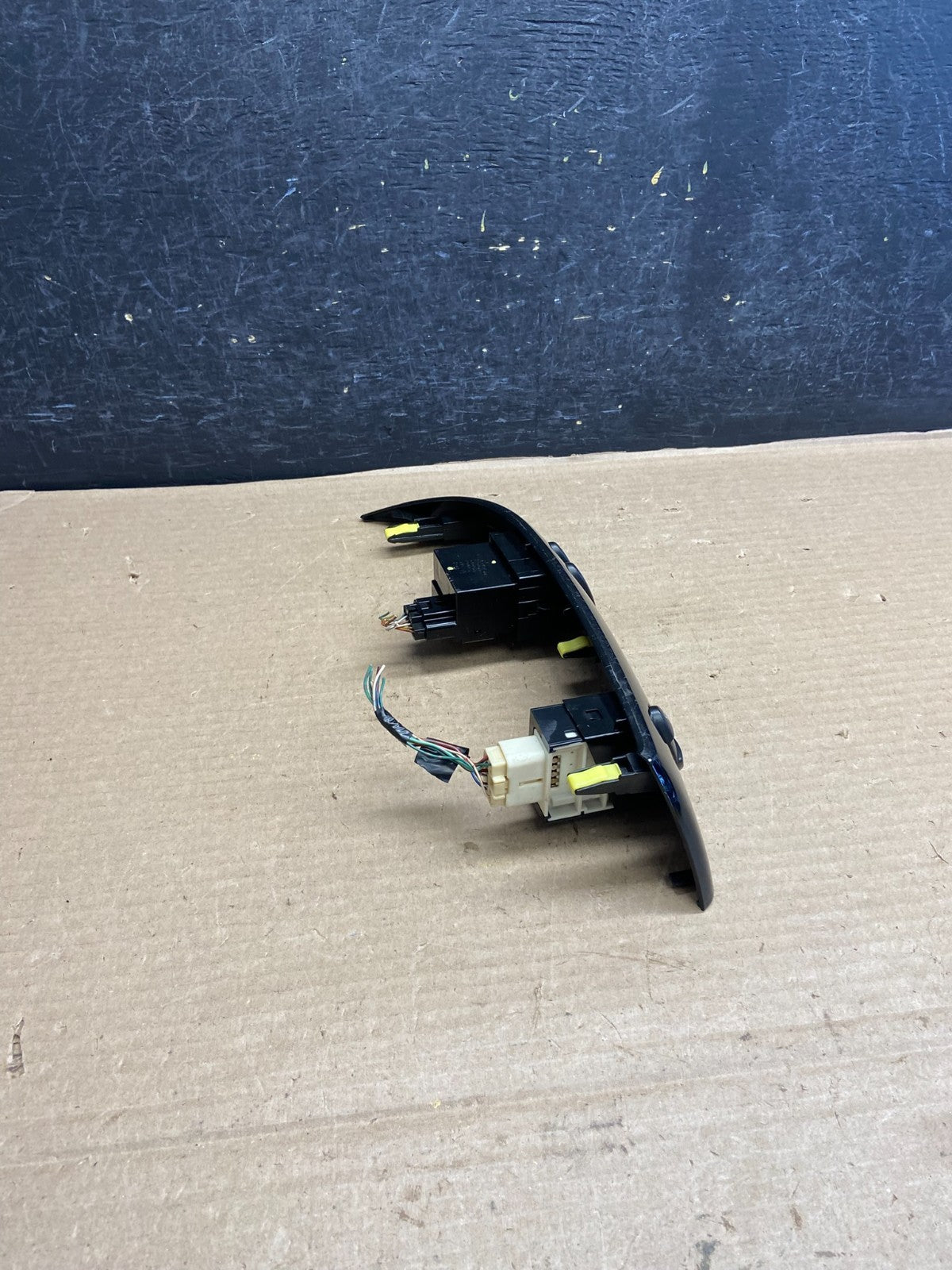 2004 2010 Toyota Sienna Dashboard Switch Key Light Indicator & Panel AH1586 DG2