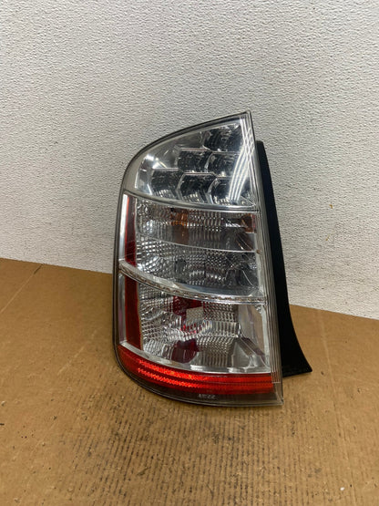 2006 2007 2008 2009 Toyota Prius Tail Light Left Driver LH AE0644 LK0