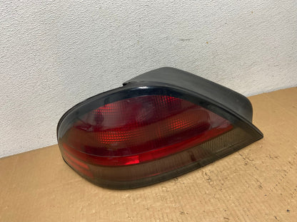 1999-2005 Pontiac Grand AM Left Driver LH Side Tail Light AD1113 LK0
