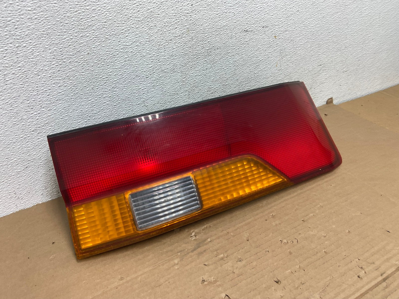 2002 2003 2004 Honda Odyssey Left Driver LH Side Tail Light Inner AD4193 LK2