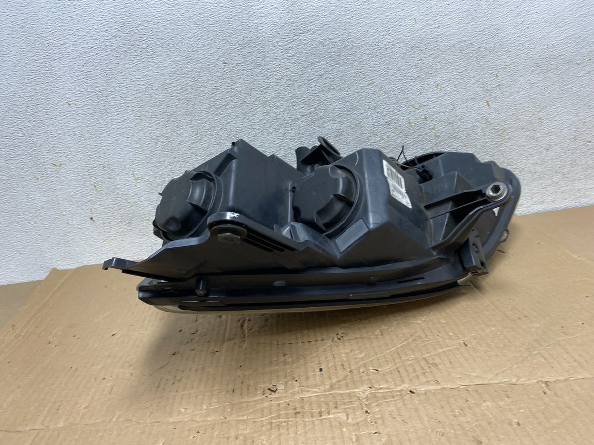 2007-2012 Gmc Acadia Halogen Headlight Right Passenger Side AI1266 DW7