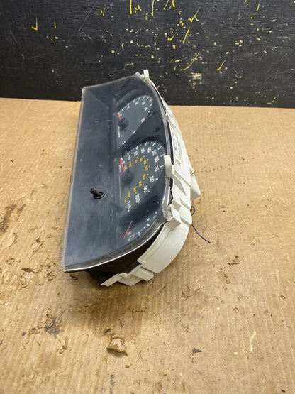 1999 Toyota 4runner Speedometer Instrument Cluster Oem Z7279 DG2