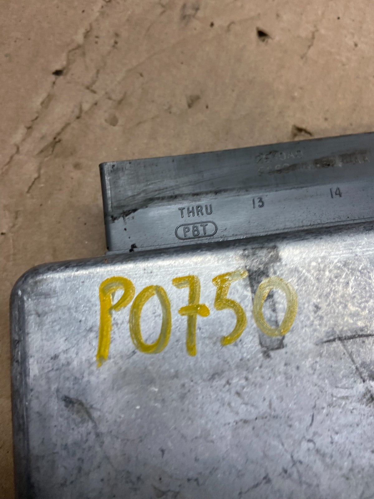 2003 Ford E250 5.4L Van Engine Control ECU Computer Module P0750 DG4