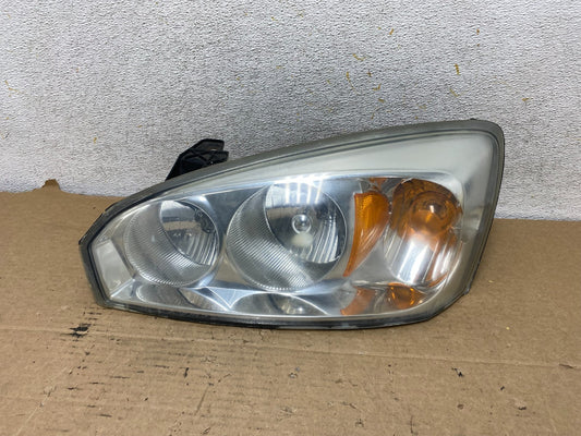 2004 to 2007 Chevrolet Malibu Left Driver LH Headlight AH8083 DW0