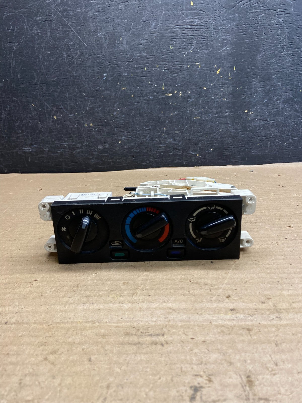 1996 to 2000 Nissan Pathfinder AC Heater Temperature Climate Control ah3708 DG0
