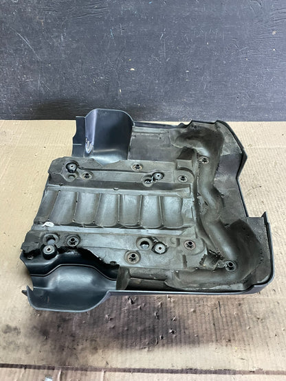 2006 to 2010 BMW 550i 650i 750i Plastic Engine Cover Shield i7805 DG7